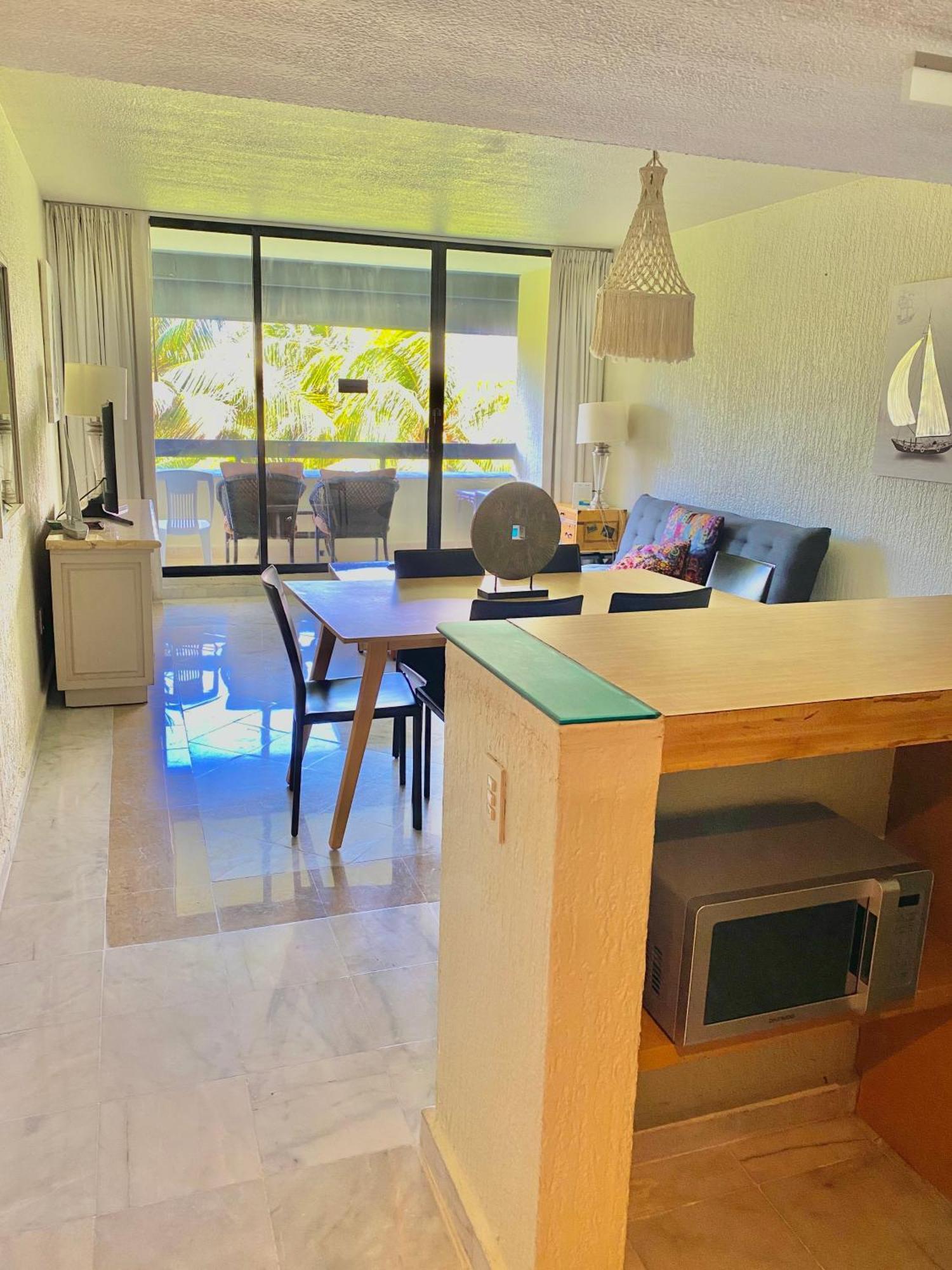 Condo In Ocean Front Resort Канкун Номер фото