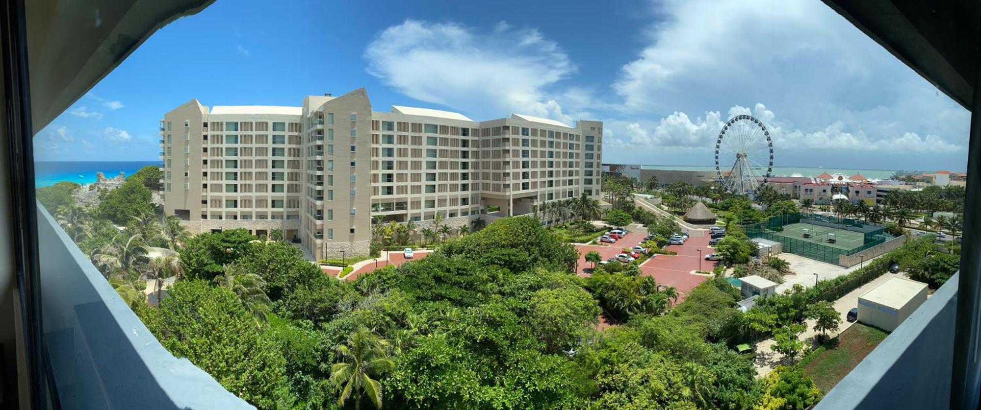 Condo In Ocean Front Resort Канкун Номер фото